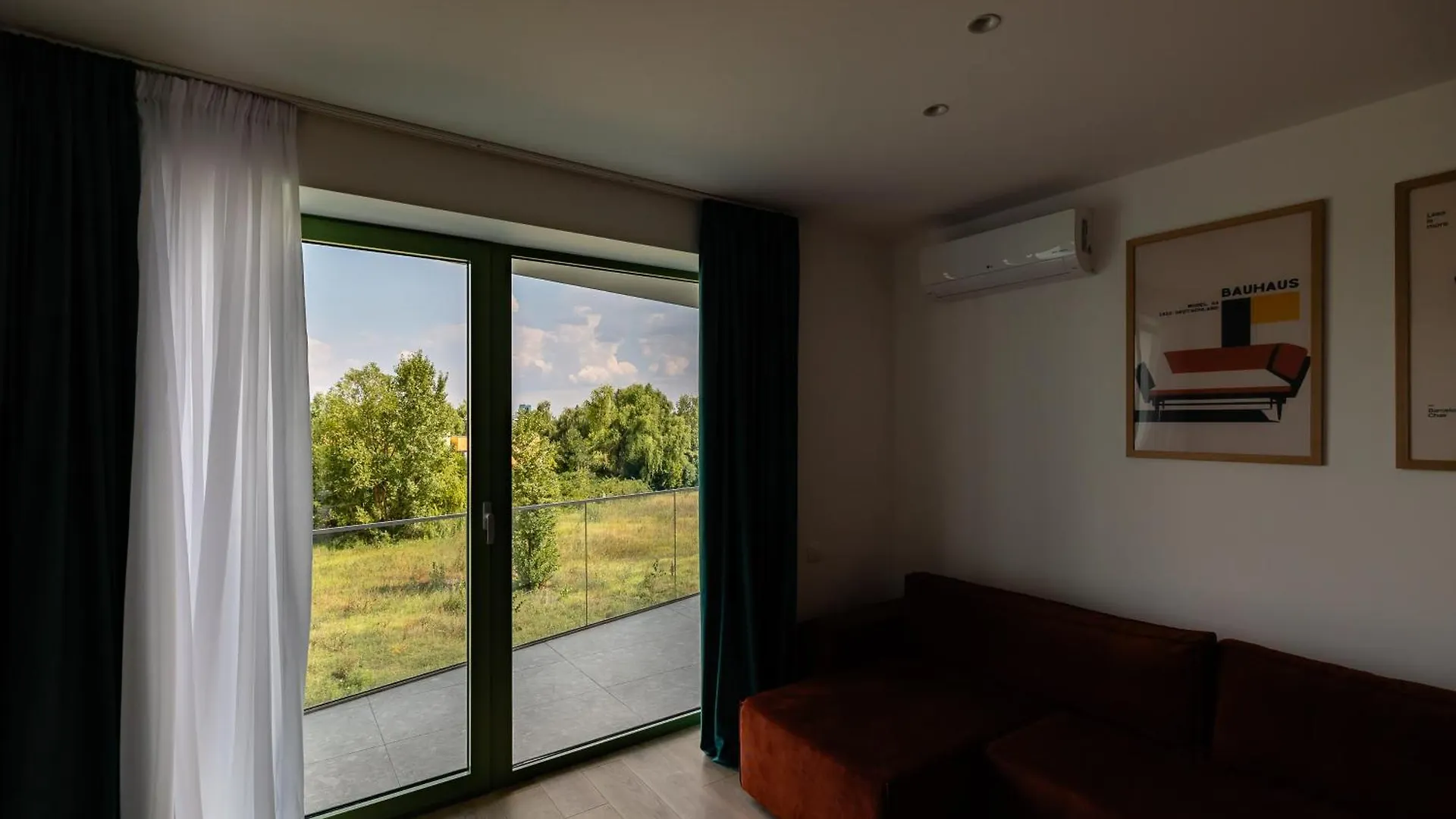 Roots Two - Tranquil Lakeview Escape With Balcony Bucharest Apartment